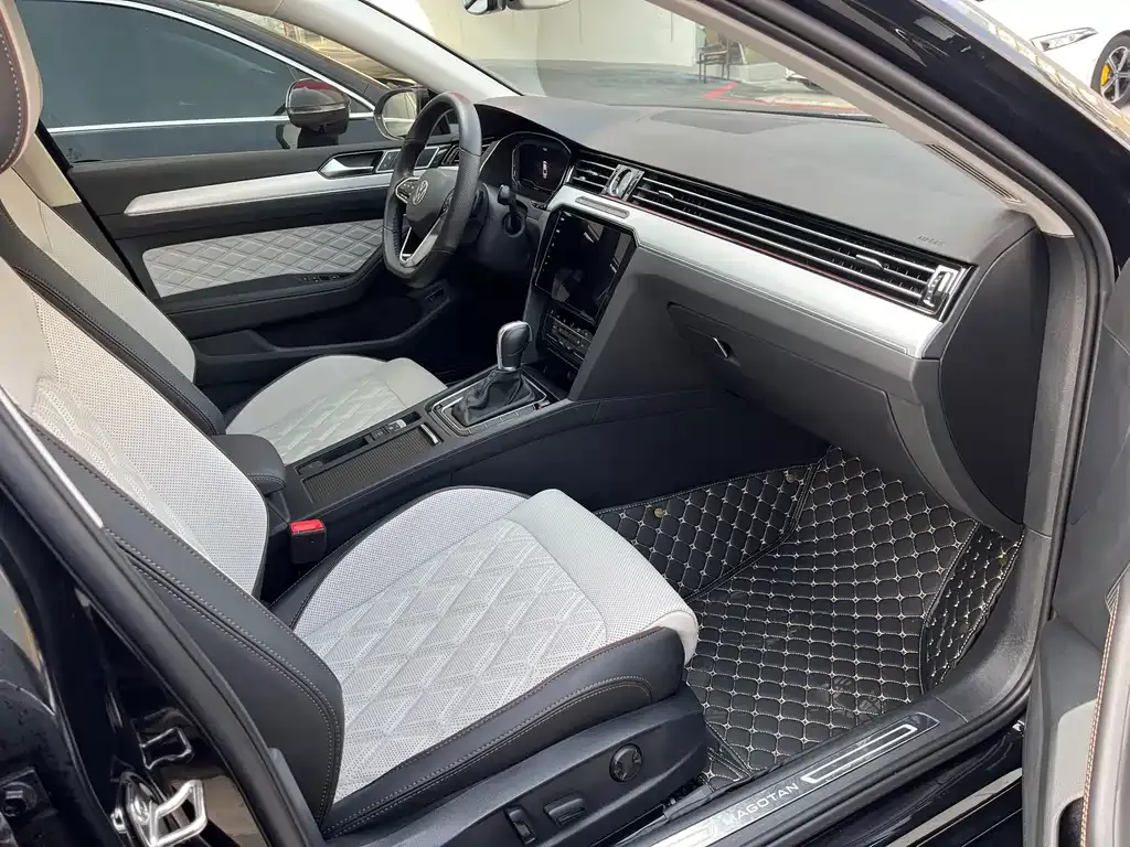 Volkswagen Magotan 2023 из CN, фото 8