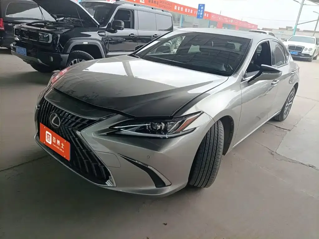 Lexus ES 2025 из CN, фото 1