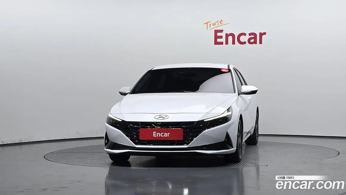 Hyundai AVANTE — фото 3