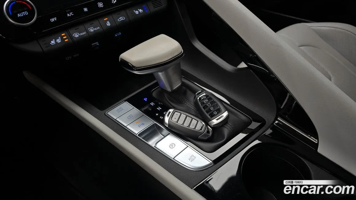 Hyundai AVANTE — фото 9