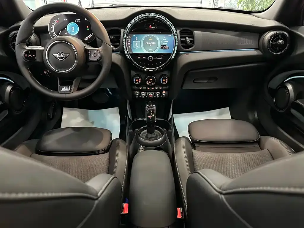 MINI Cooper (3-door) 2024 из CN, фото 10