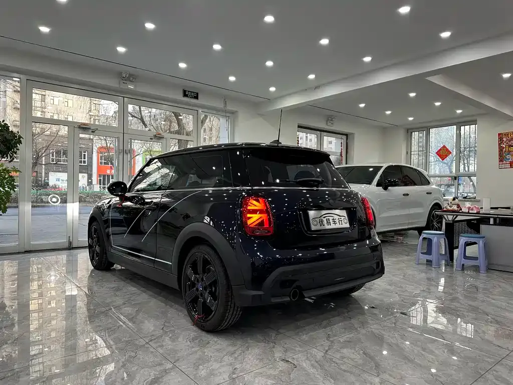 MINI Cooper (3-door) 2024 из CN, фото 5