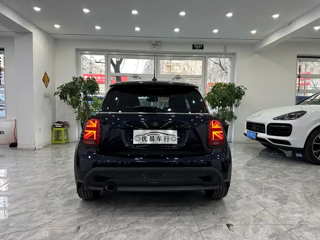 MINI Cooper (3-door) 2024 из CN, фото 6