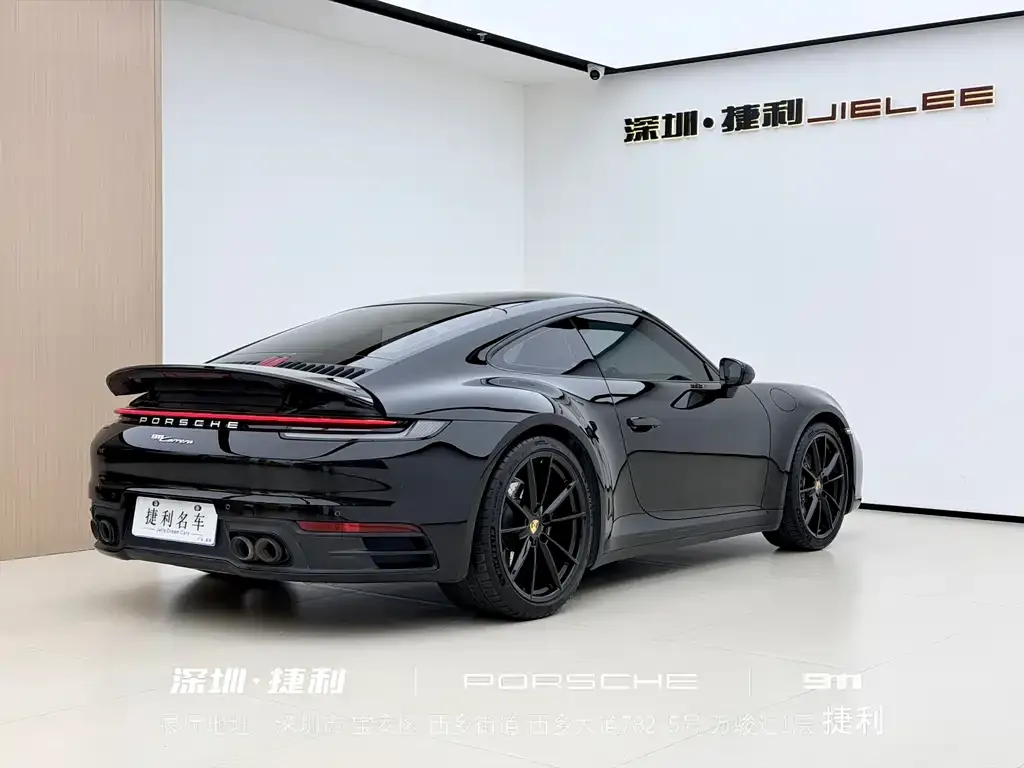 Porsche 911 2024 из CN, фото 5