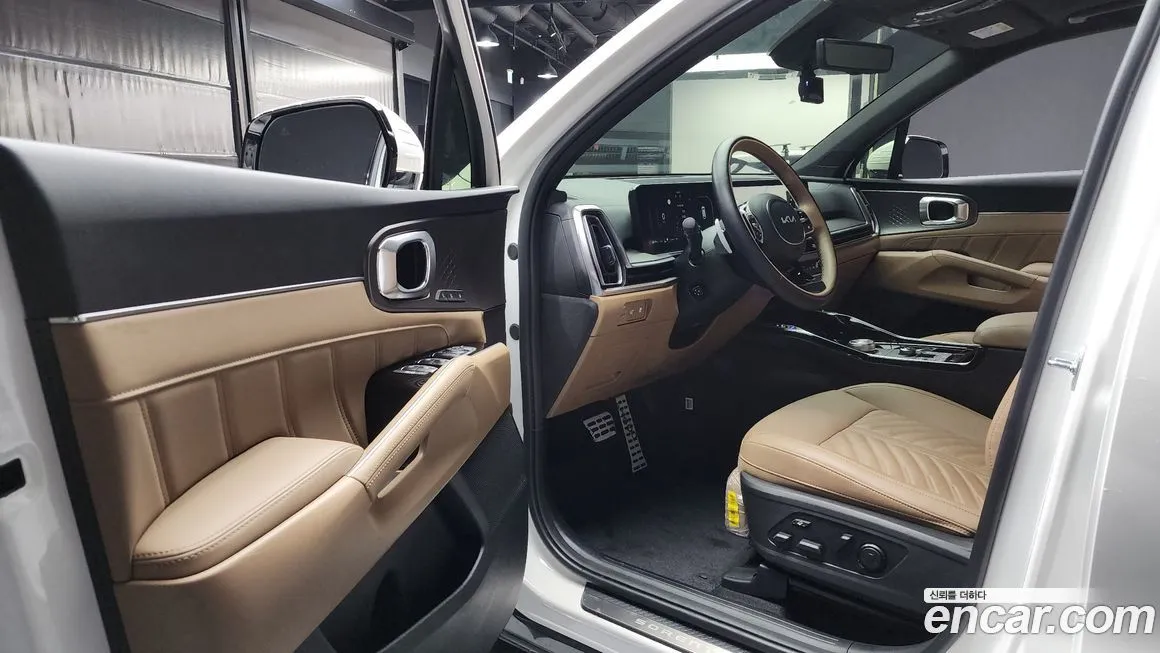 Kia Sorento — фото 10
