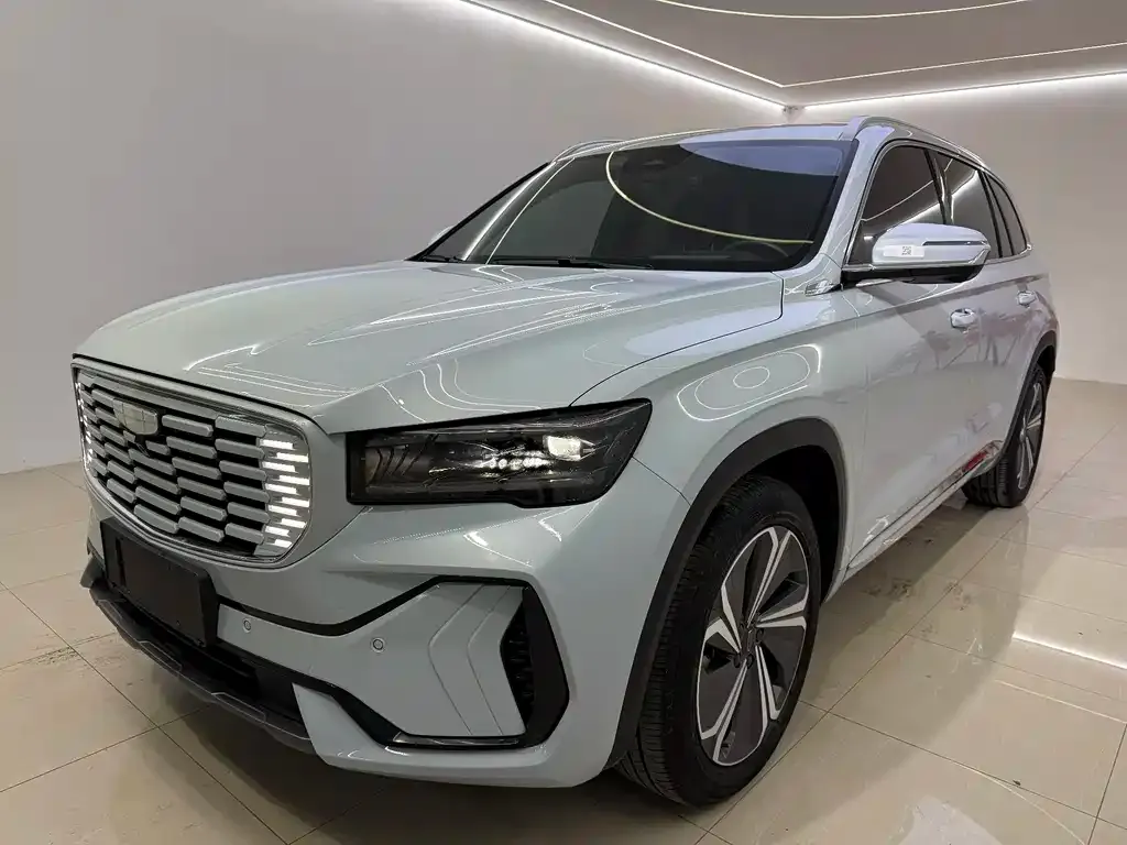 Geely Xingyue L — фото 1