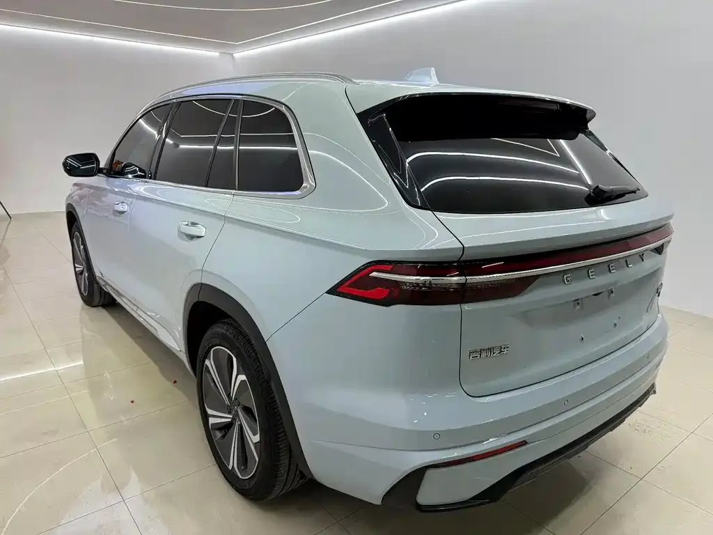 Geely Xingyue L — фото 3