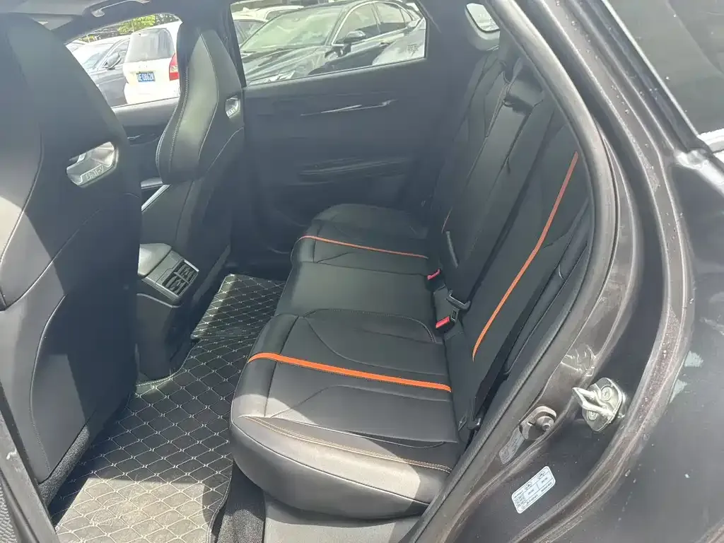 Changan UNI-V 2024 из CN, фото 6