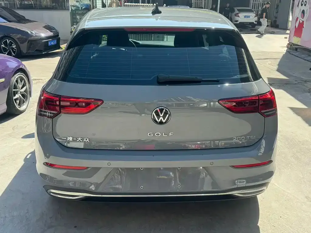Volkswagen Golf 2022 из CN, фото 5