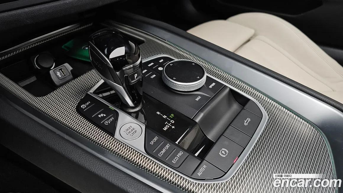 BMW Z4 2025 из KR, фото 9