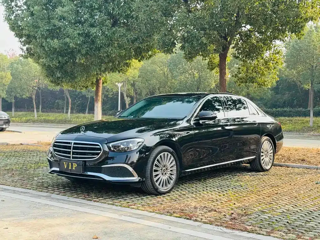 Mercedes-Benz E-Class 2023 из CN, фото 1