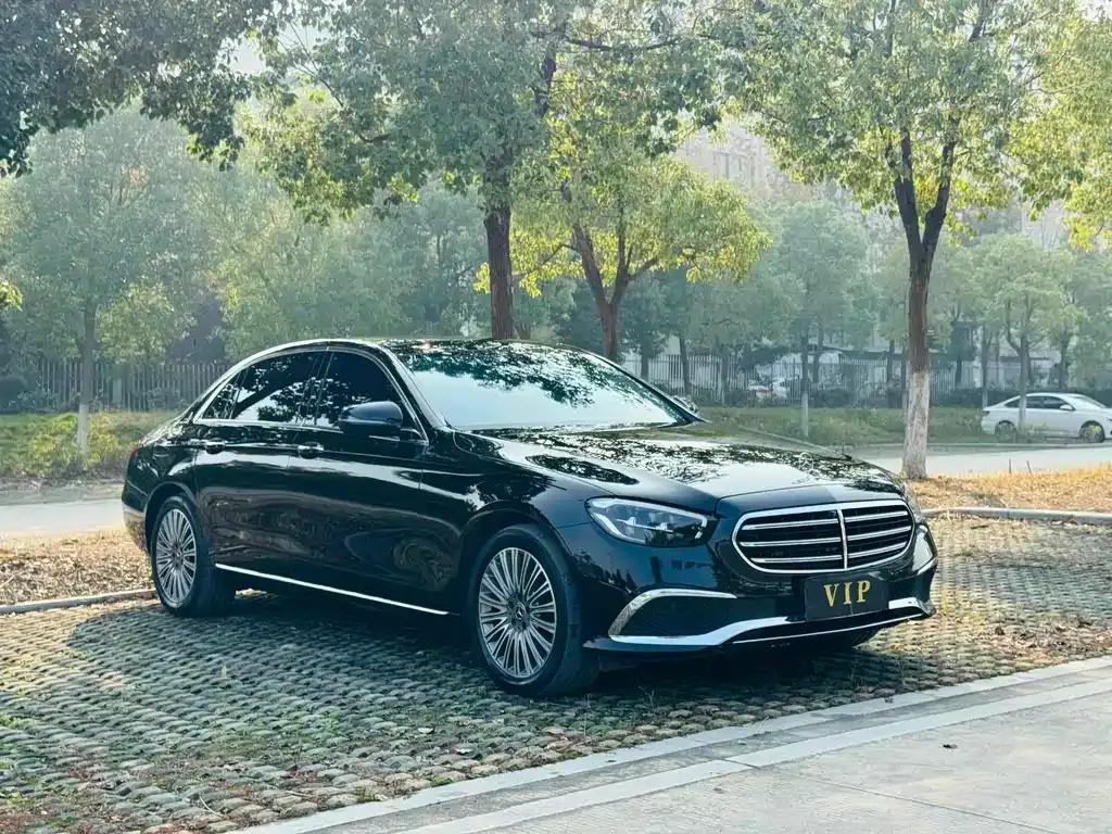 Mercedes-Benz E-Class 2023 из CN, фото 3