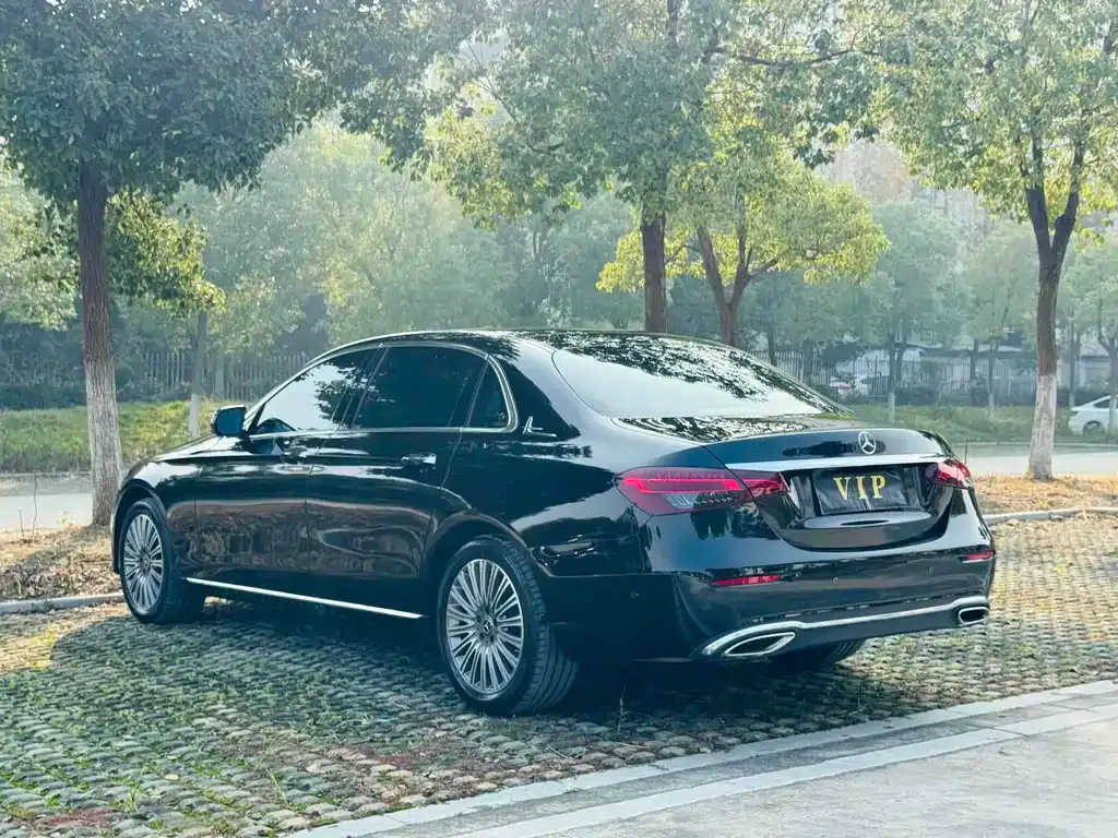 Mercedes-Benz E-Class 2023 из CN, фото 7