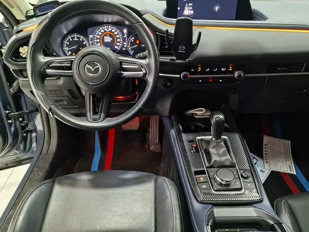 Mazda CX-30 2022 из CN, фото 10