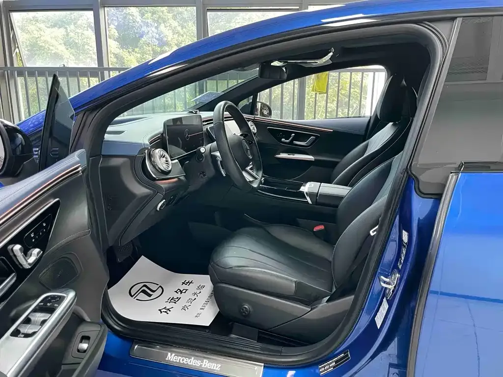 Mercedes-Benz EQE 2023 из CN, фото 7
