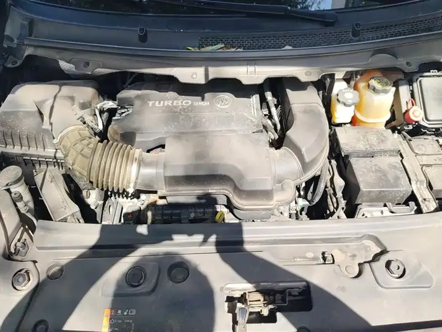Buick GL8 2021 из CN, фото 10