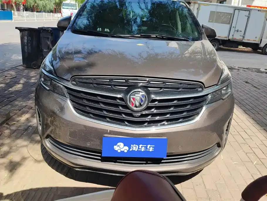 Buick GL8 2021 из CN, фото 2