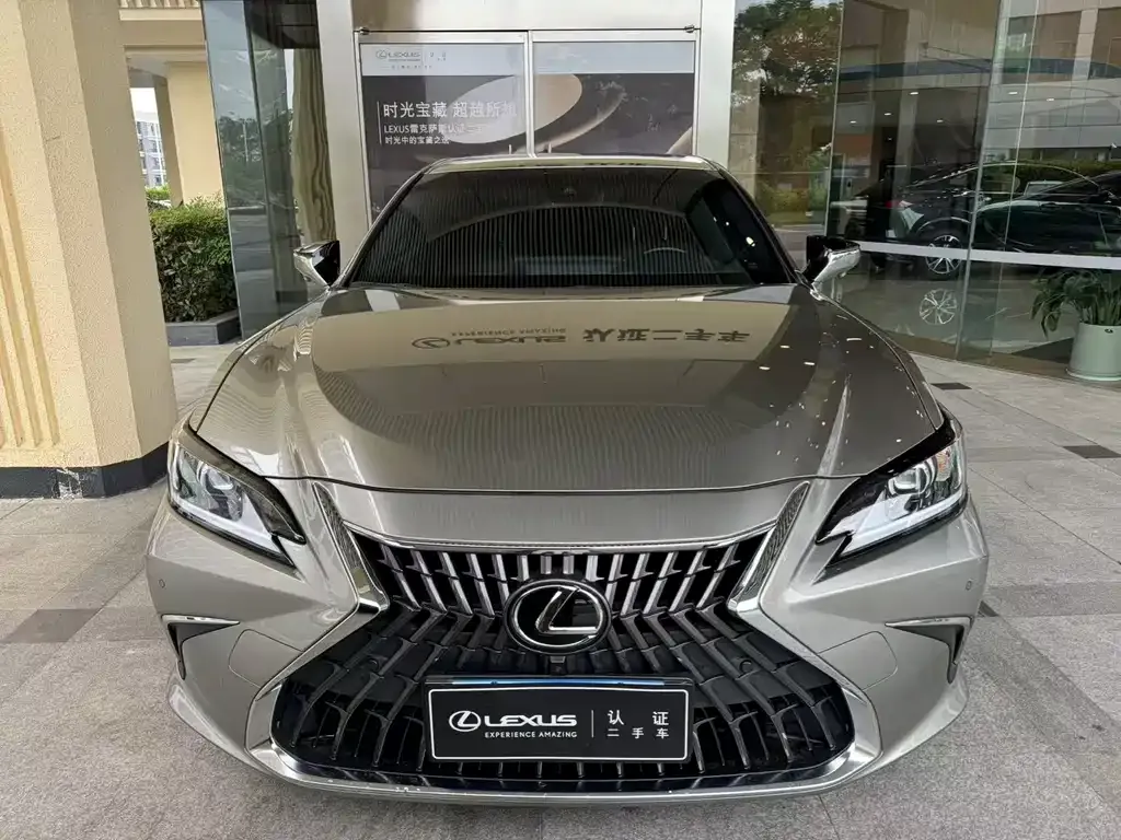 Lexus ES 2022 из CN, фото 2