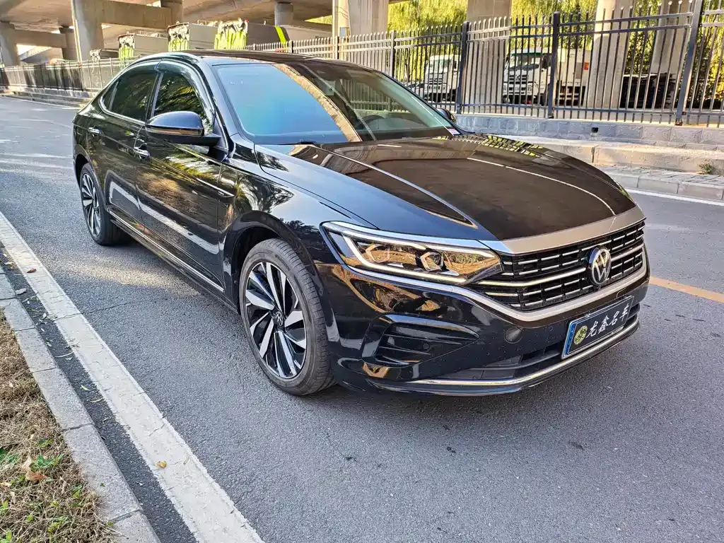 Volkswagen Passat — фото 3