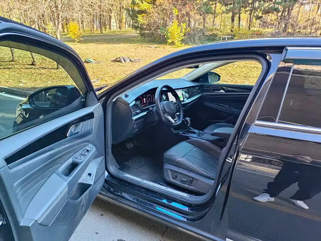 Volkswagen Passat — фото 8