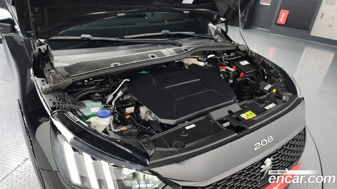 Peugeot 208 2022 из KR, фото 6