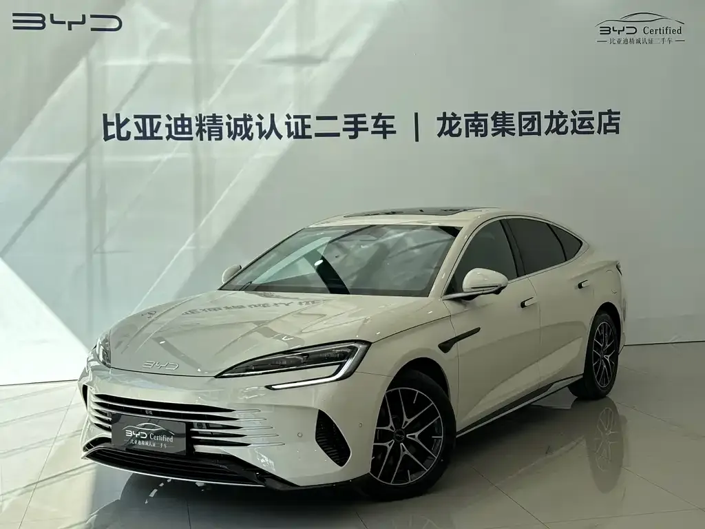 BYD Seal 07 DM-i 2025 из CN, фото 1