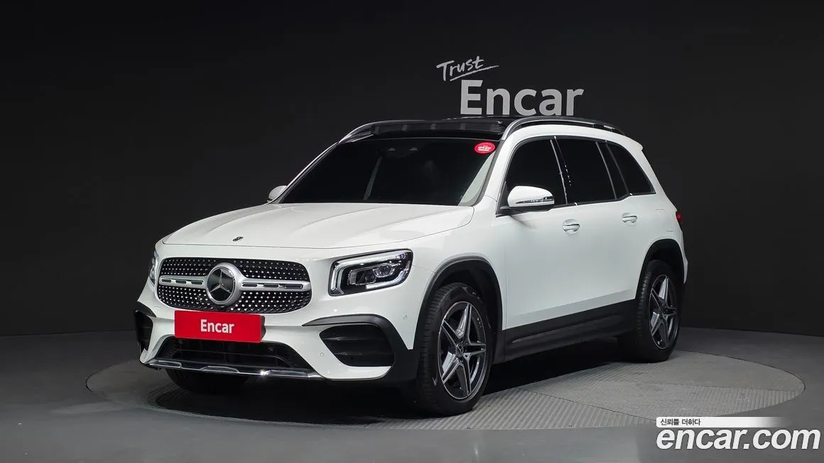 Mercedes-Benz GLB-Class — фото 1