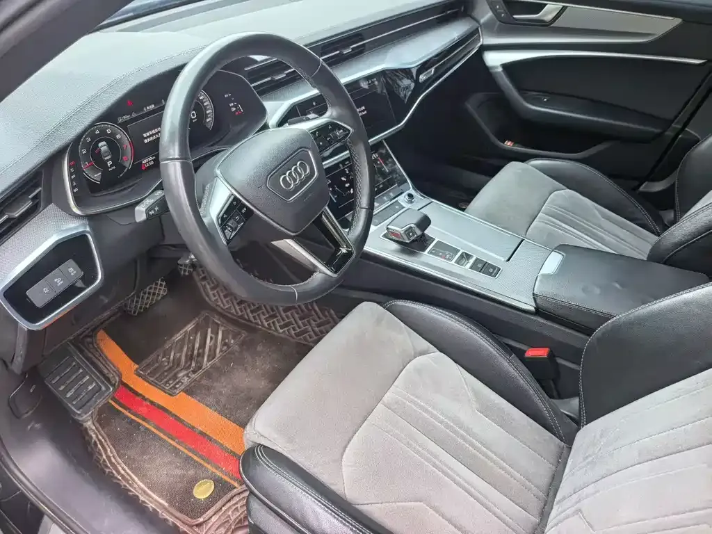 Audi A6L 2022 из CN, фото 4