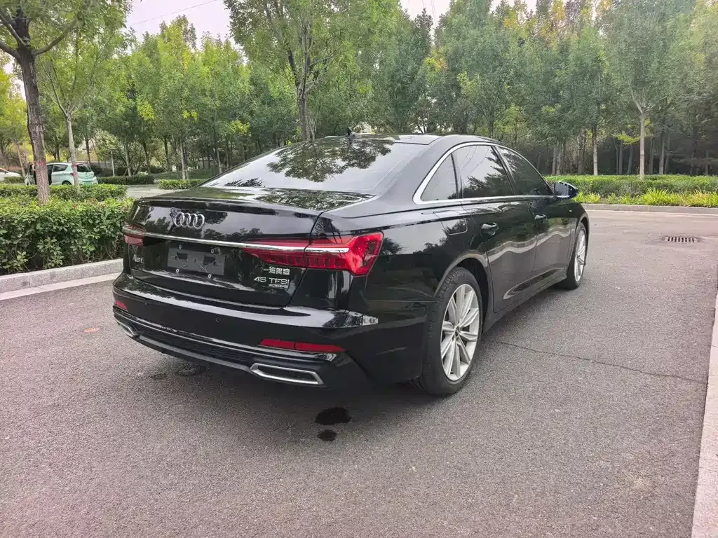 Audi A6L 2022 из CN, фото 8