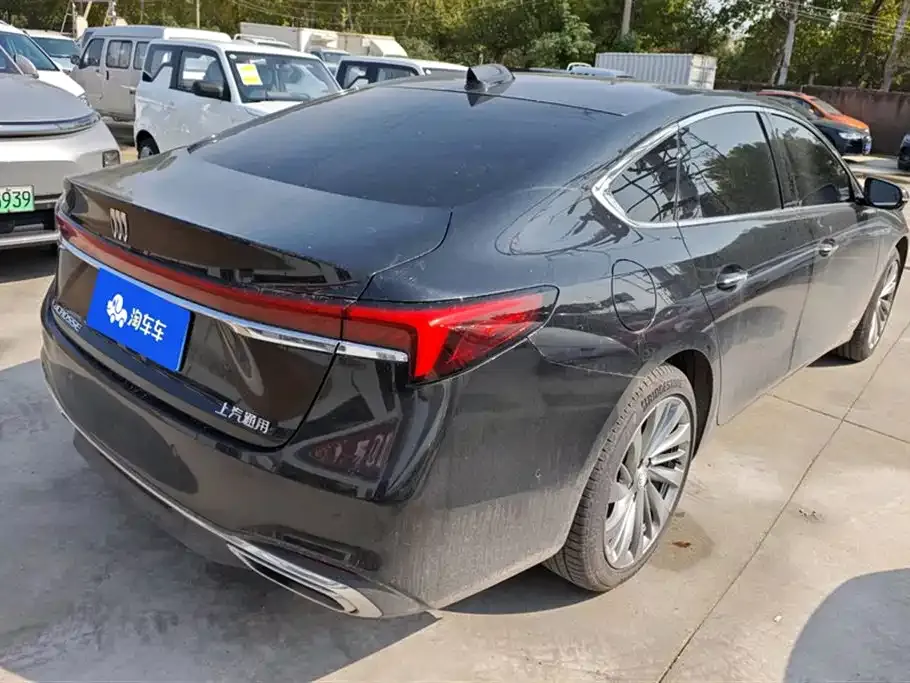 Buick LaCrosse 2025 из CN, фото 3