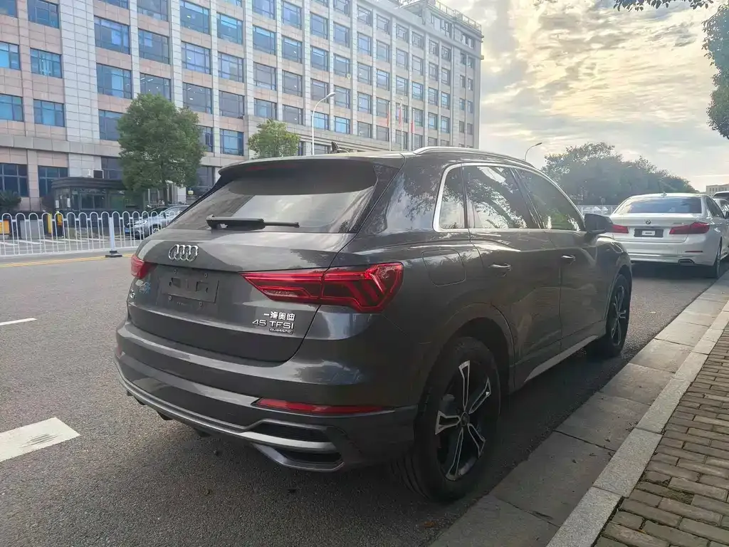 Audi Q3 2021 из CN, фото 5