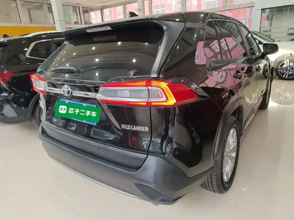 Toyota Wildlander 2022 из CN, фото 7
