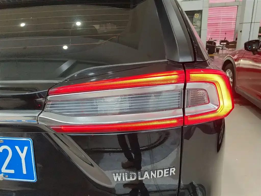Toyota Wildlander 2022 из CN, фото 8