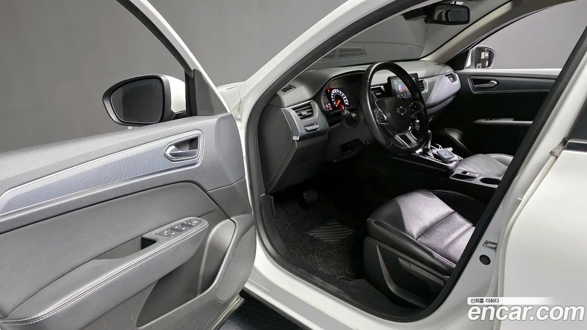 Renault Korea (Samsung) XM3 — фото 10
