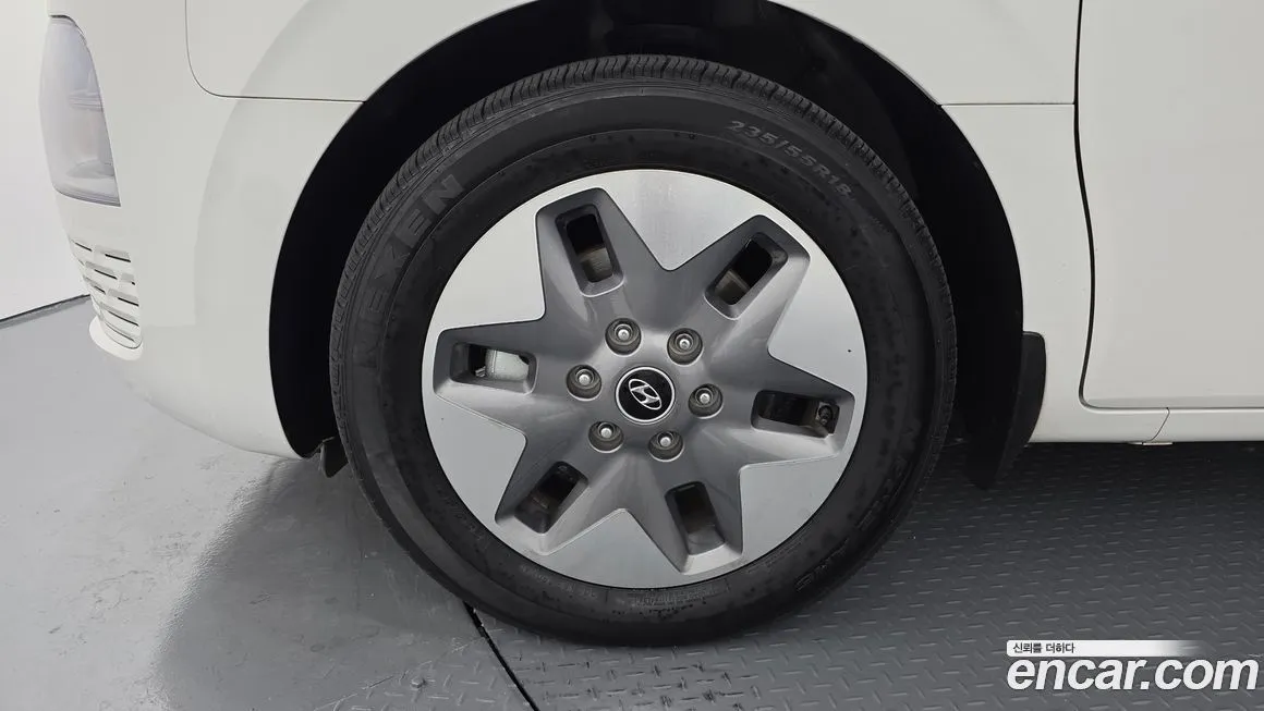 Hyundai Staria 2023 из KR, фото 5