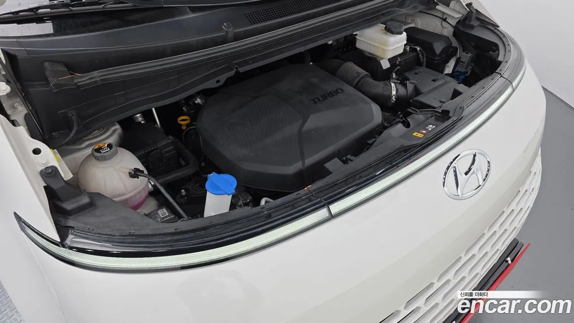 Hyundai Staria 2023 из KR, фото 6