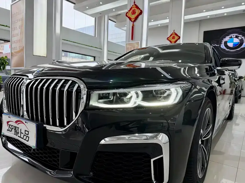 BMW 7 Series — фото 5