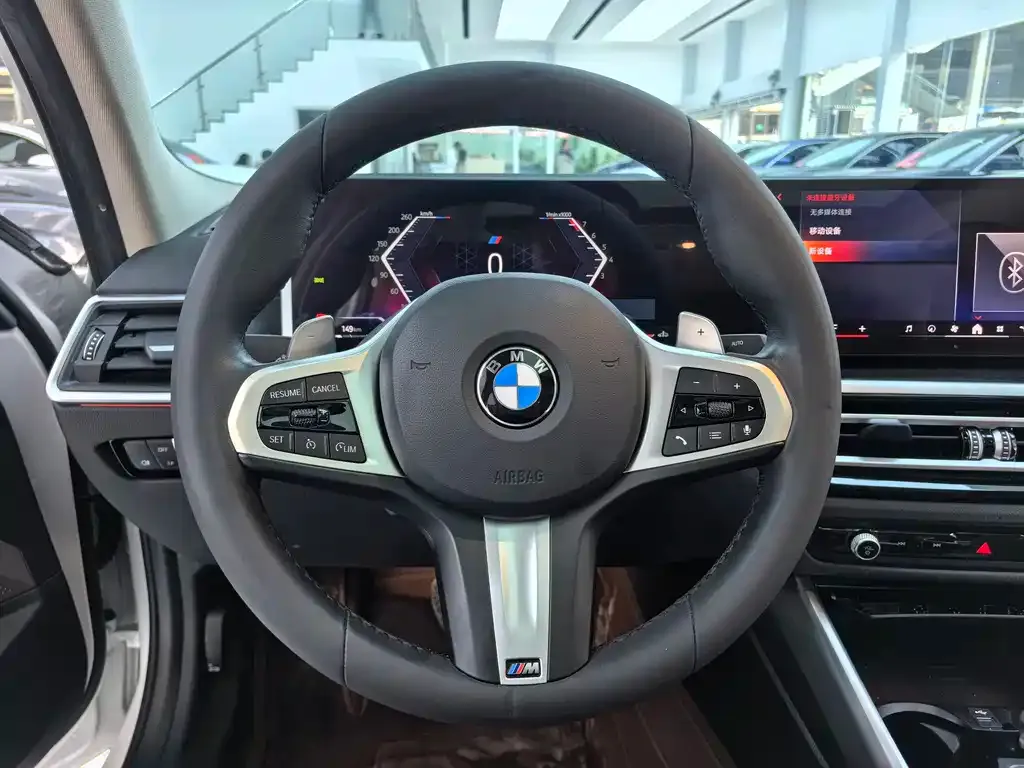 BMW 3 Series 2023 из CN, фото 10