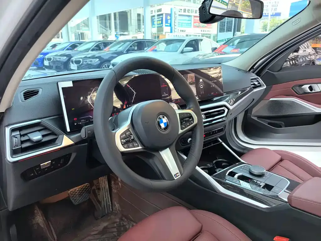 BMW 3 Series 2023 из CN, фото 5