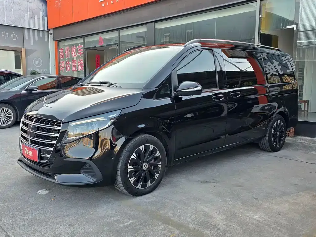 Mercedes-Benz V-Class 2024 из CN, фото 1