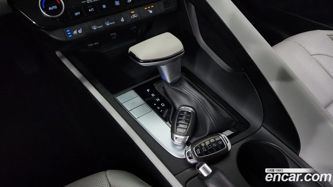 Hyundai AVANTE — фото 9