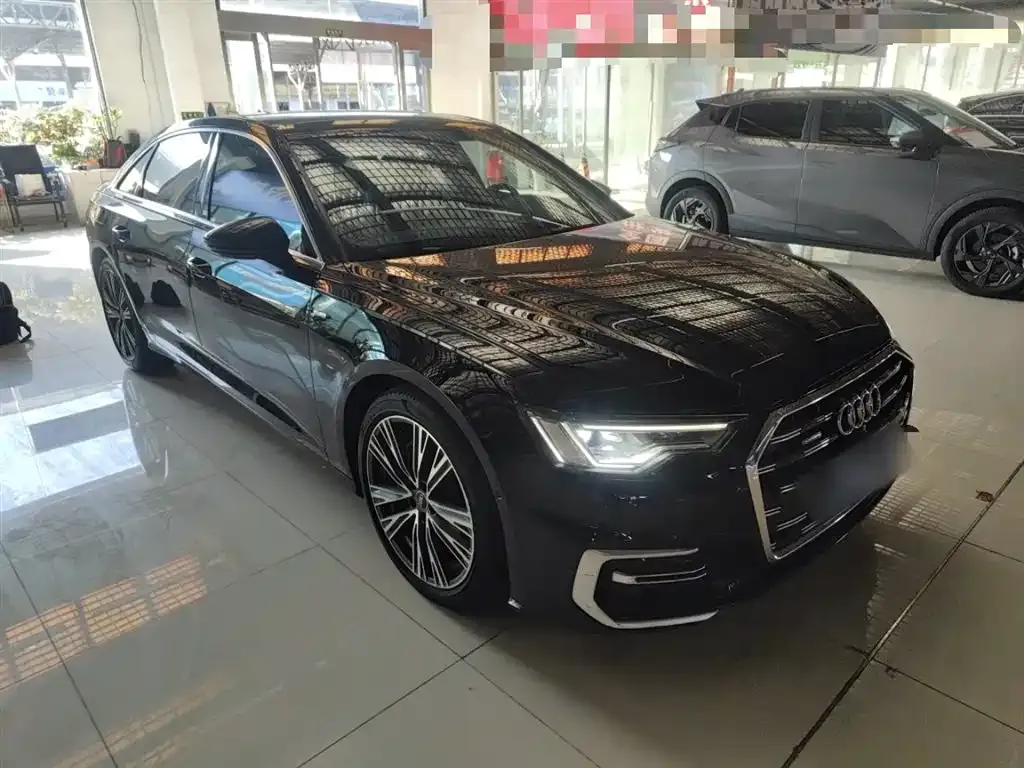 Audi A6L 2023 из CN, фото 4
