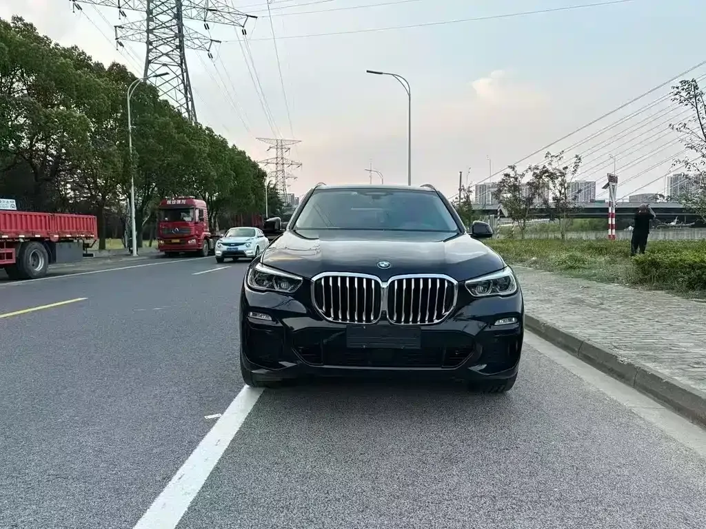 BMW X5 (Import) 2021 из CN, фото 2