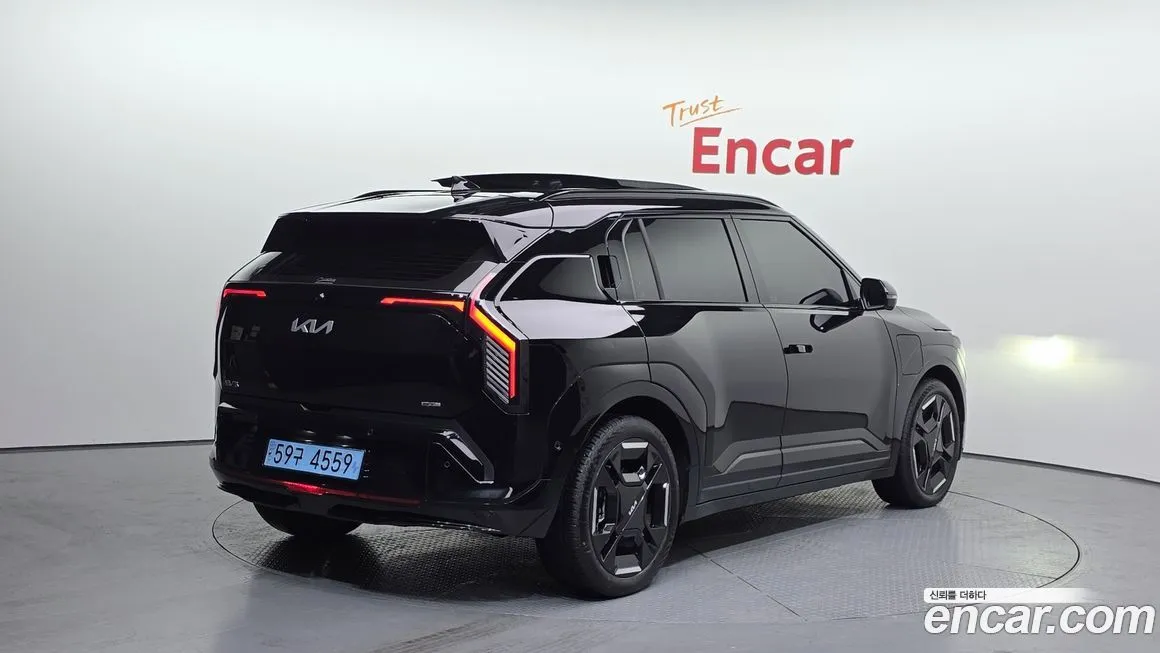 Kia EV3 — фото 2