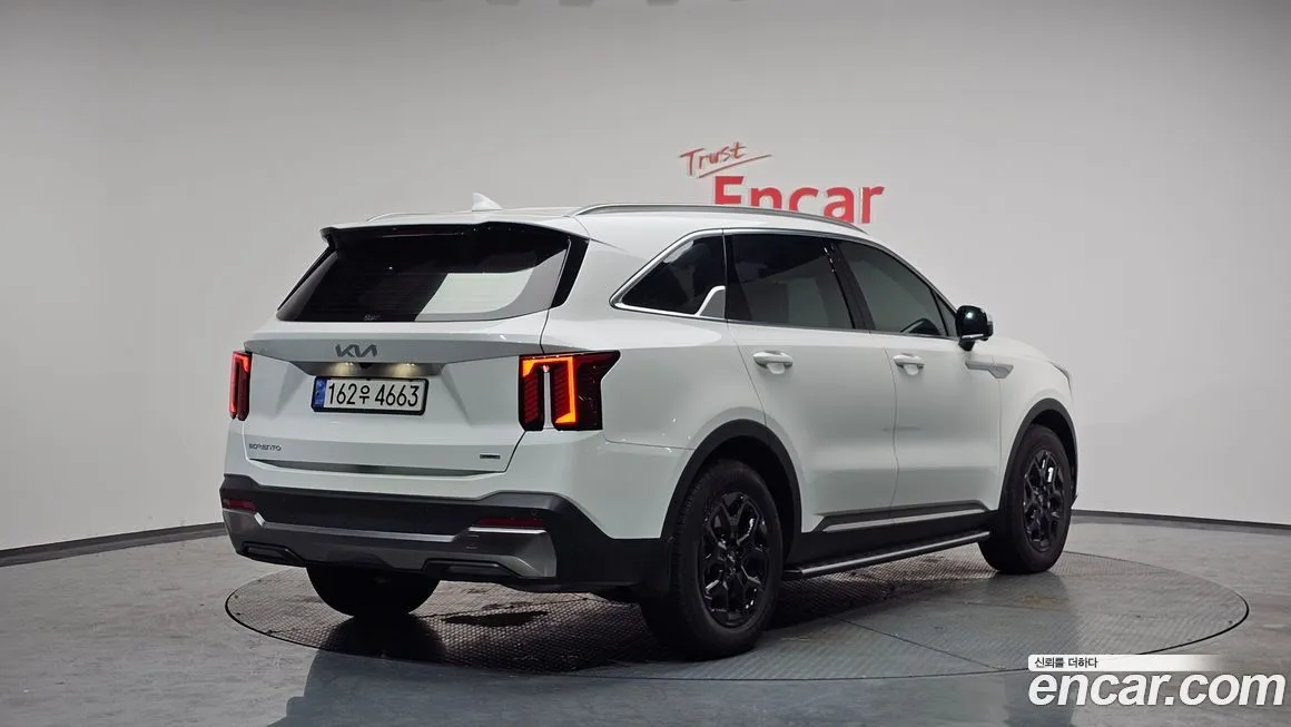 Kia Sorento — фото 2