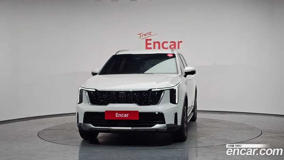 Kia Sorento — фото 3