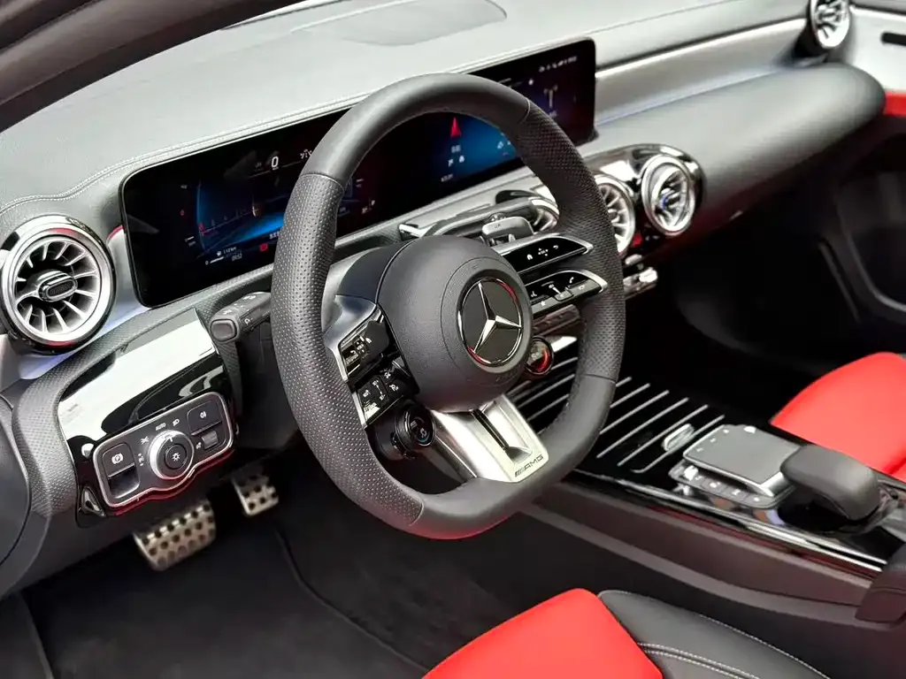 Mercedes-Benz A-Class AMG 2025 из CN, фото 6