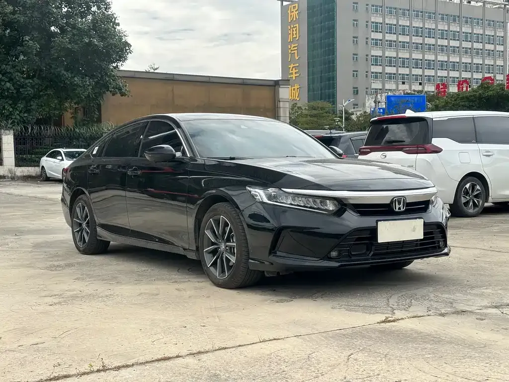 Honda Inspire 2023 из CN, фото 3