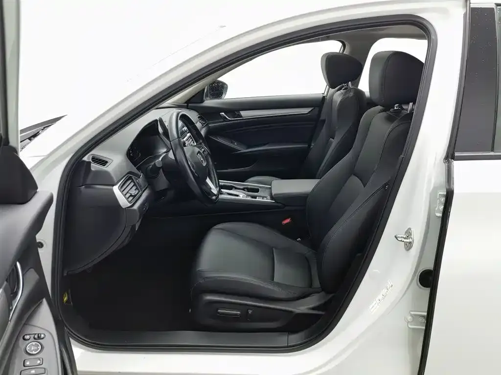 Honda Accord 2021 из CN, фото 10