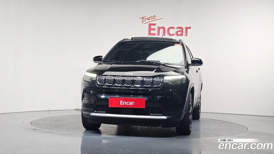 Jeep Compass — фото 3
